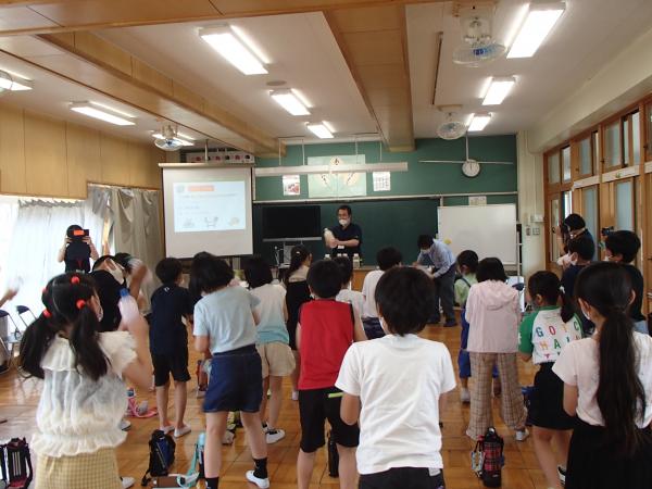 西豊田小学校出前講座(2)