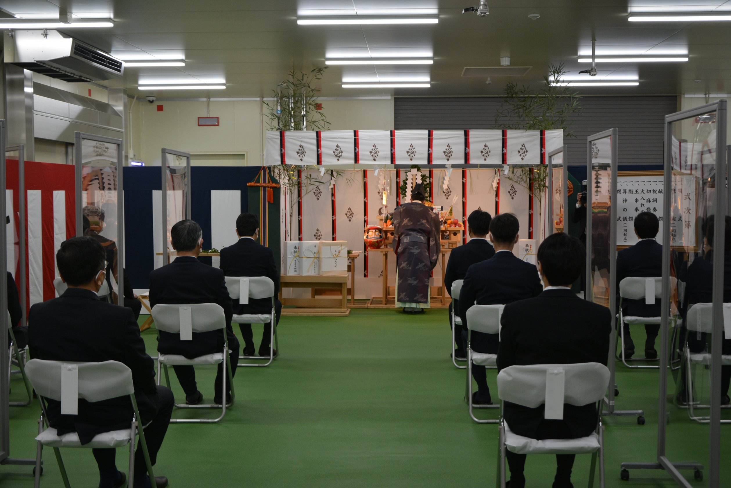 フジフーズ竣工式　神事の様子