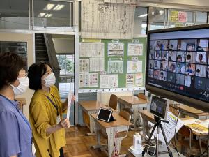 オンライン授業（１年生・２年生・３年生）f