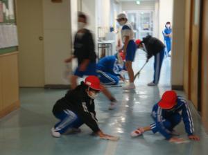 安静小学校をみがいていますf