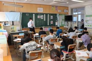 安静ふれあいデー・学校評議員会f