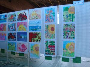 町秋まつり児童生徒作品展始まりましたg