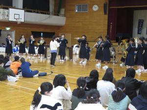 一中入学説明会・中学校の様子を知ることができましたb