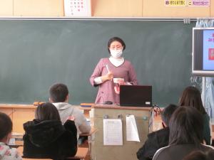 歯を大切にしましょう～６年生歯科保健教室～c