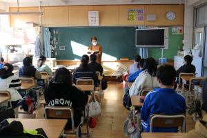 読み聞かせ半日村a