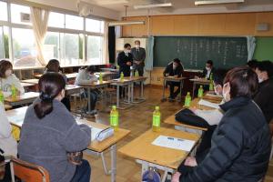 学校評議員会・ＰＴＡ本部役員会e
