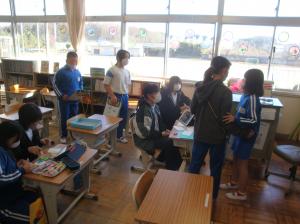 ３年生　クラブ見学c