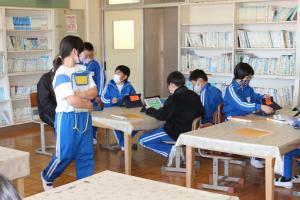 ３年生　クラブ見学e