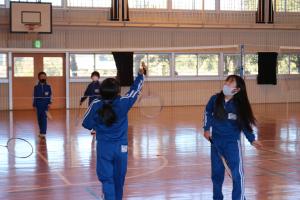 ３年生　クラブ見学f