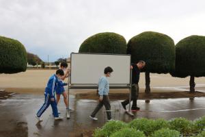 明日は卒業式予行演習ですa