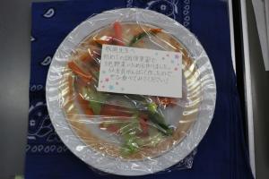 調理実習　６年生　三色野菜炒めi