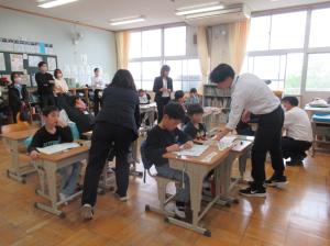 R7　年度始めの授業参観３