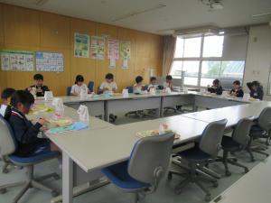 R7　誕生給食５月２
