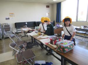 R7　３年校外学習・中央公民館と総合体育館４