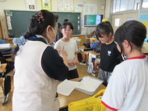 R7　委員会活動の様子１