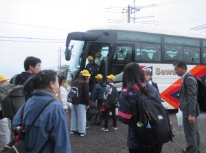 R7　６年修学旅行・出発式５
