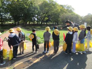 R7 1年校外学習小貝川ふれあい公園1