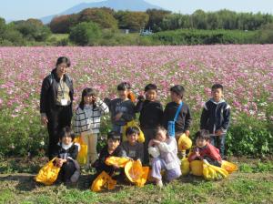 R7 1年校外学習小貝川ふれあい公園4