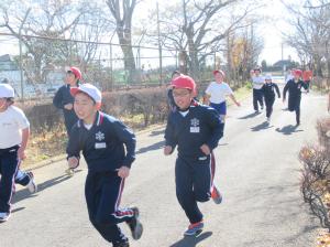 R7 3・4年持久走試走2