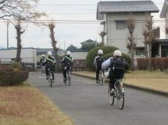 R7 東中あいさつ運動6