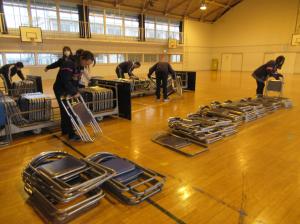 R7 職員作業イス整理3