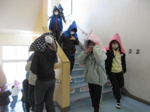 R8　火災対応避難訓練１