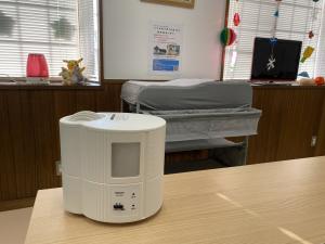 サロンおむつ替え台、加湿器