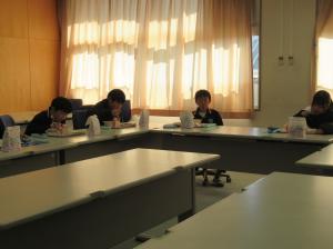 R8　２月の誕生給食４