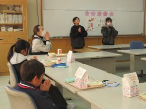 R8　２月の誕生給食５