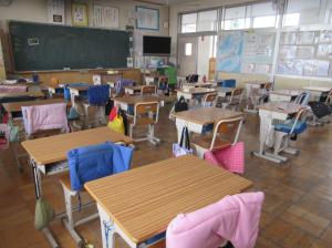 R8　感染症の波２