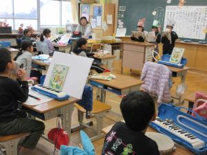 R8　学年末授業参観６