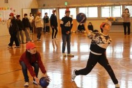 R8　６年生を送る会１８