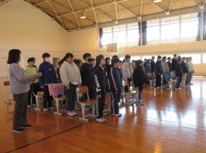 R8　卒業式の練習３