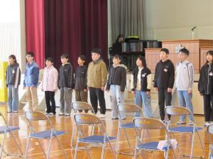 R8　卒業式の練習４