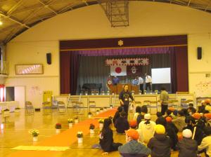 R8　卒業式前日準備５