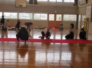 R8　入学式後の片づけ２