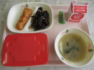 R8　誕生給食4月４