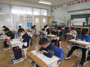 R8　全国学調４