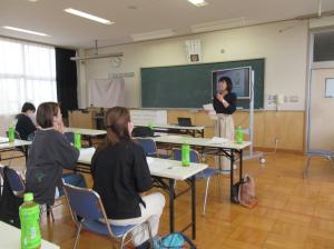 R8　家庭教育学級開級式１