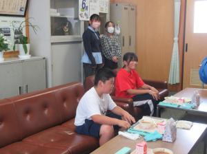 R8　６月誕生給食２