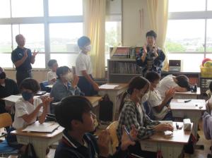 R8　６年俳句教室６